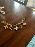 GOLD PURSE CHAIN PINK AND WHITE FLOWERS
